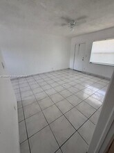 749 NW 3rd Ave in Fort Lauderdale, FL - Building Photo - Building Photo