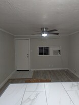 3703 Martin St in Orange, TX - Building Photo