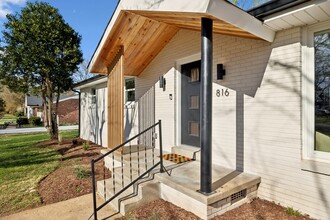 816 Victoria Dr in Franklin, TN - Building Photo - Building Photo
