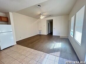5046 Anacacho St in San Antonio, TX - Building Photo - Building Photo