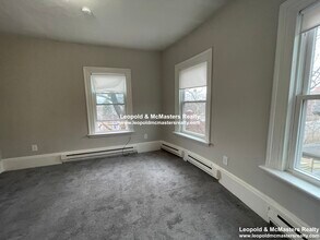 593 Cambridge St in Boston, MA - Foto de edificio - Building Photo