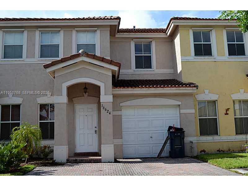 16624 SW 47th Terrace in Miami, FL - Building Photo