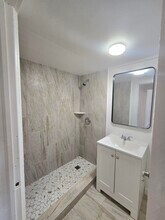 503 S E St in Lake Worth Beach, FL - Foto de edificio - Building Photo