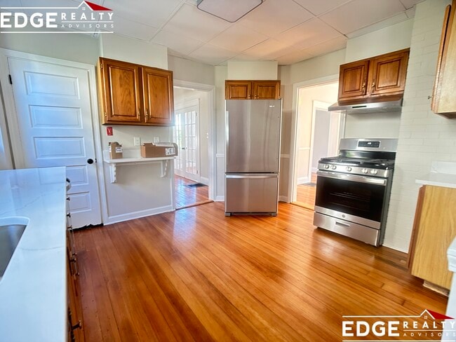 property at 6 Arden St