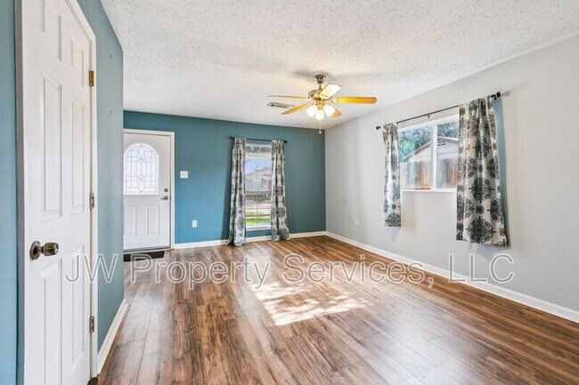 41 Furman Cir in Kenner, LA - Building Photo - Building Photo