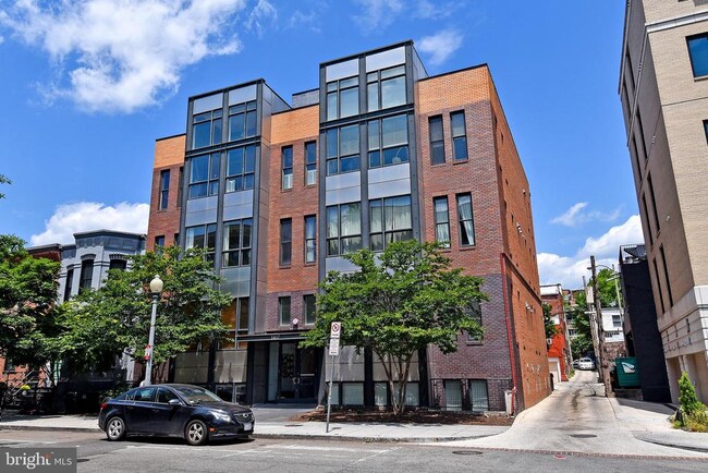 property at 1407 W St NW
