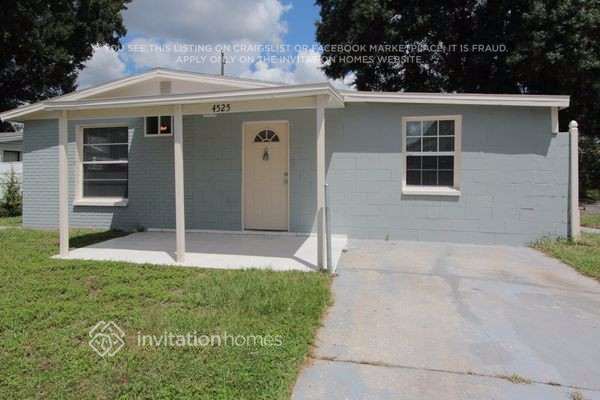 property at 4525 W Paris St