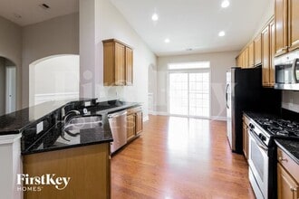 243 Overcup Loop in Summerville, SC - Foto de edificio - Building Photo