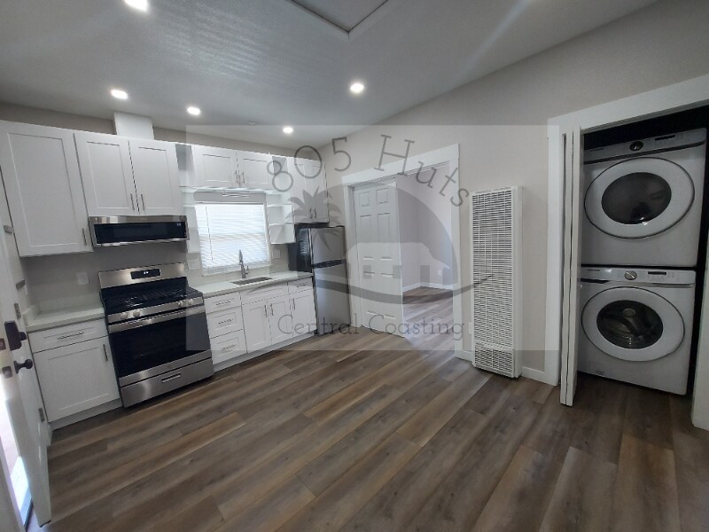 923 Francis Ln in Santa Maria, CA - Building Photo