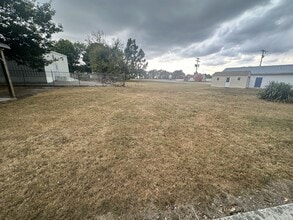 10248 Dixie Beeline Hwy in Guthrie, KY - Building Photo - Building Photo
