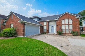 6314 Box Bluff Ct in Sugar Land, TX - Building Photo - Building Photo