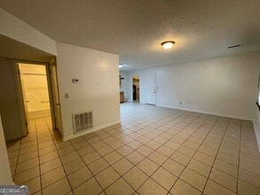 205 Merlin Dr in East Dublin, GA - Building Photo - Building Photo