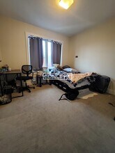 659 Massachusetts Ave, Unit 6 in Boston, MA - Foto de edificio - Building Photo