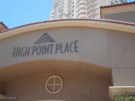 2080 W First St in Ft. Myers, FL - Building Photo