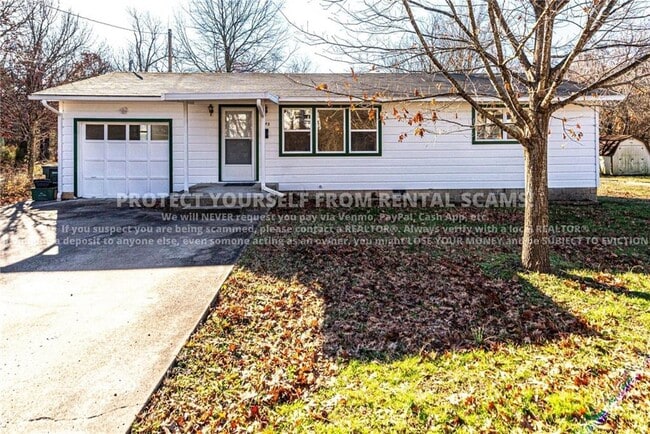 143 E Cleburn St in Fayetteville, AR - Building Photo - Building Photo