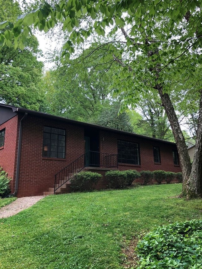 property at 500 E J St