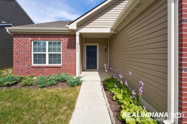 5151 Bramwell Ln in Whitestown, IN - Building Photo - Building Photo
