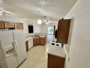 3992 Warbler Dr in Winter Haven, FL - Building Photo - Building Photo