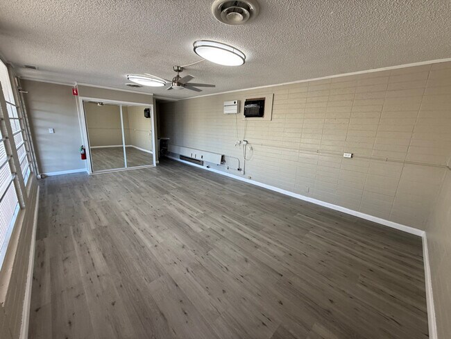 2270 Lincoln St in Oroville, CA - Building Photo - Building Photo