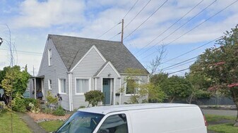 1230 N Steele St in Tacoma, WA - Building Photo