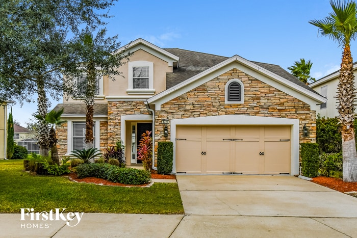 8327 Highgate Dr in Jacksonville, FL - Building Photo
