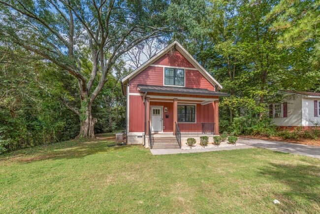 property at 712 Seldon Dr