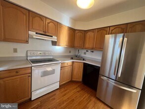 100 Tartan Terrace in Chalfont, PA - Building Photo - Building Photo