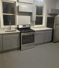 535 S 8th Ave in Mount Vernon, NY - Building Photo - Building Photo