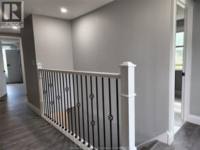 4221 Kennedy Dr E in Windsor, ON - Building Photo - Building Photo