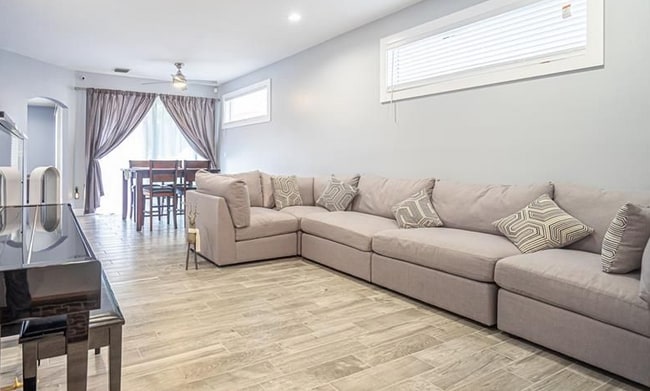 11250 Tradewind Way in Hollywood, FL - Building Photo - Building Photo