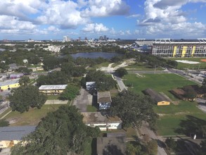 Tall Oaks Apartments in Orlando, FL - Building Photo - Building Photo