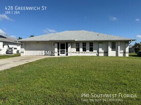 428 Greenwich Ave NW in Port Charlotte, FL - Building Photo