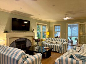 519 28th St in West Palm Beach, FL - Building Photo