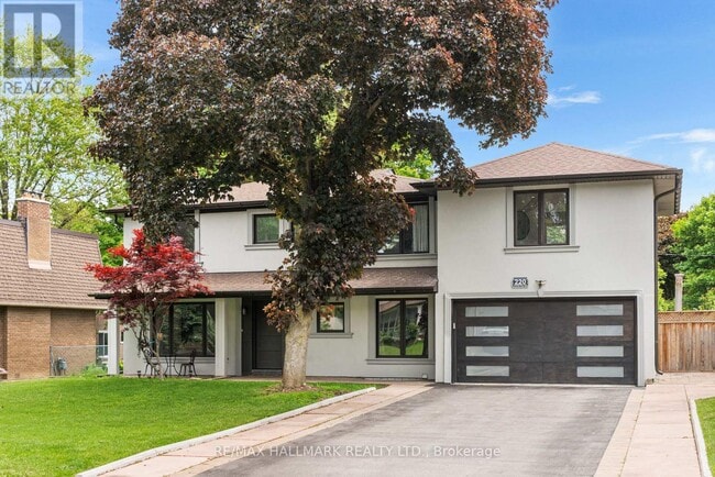 property at 220 Grandview Ave