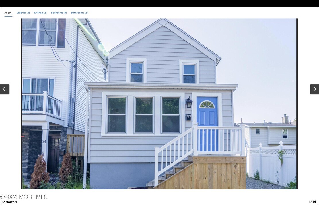 32 North St in Highlands, NJ - Building Photo