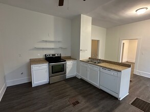 2627 Dillard St in Shreveport, LA - Building Photo - Building Photo