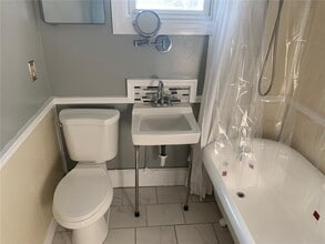 1667 28th Ave N in St. Petersburg, FL - Building Photo - Building Photo