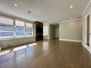 60 Cameron St, Unit 2 in Brookline, MA - Building Photo - Building Photo