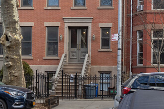 237 Cumberland St in Brooklyn, NY - Building Photo - Building Photo