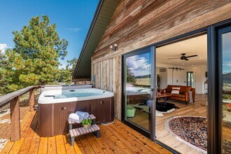 6250 Mountain View Dr in Park City, UT - Building Photo - Building Photo