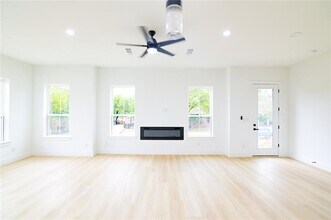 306 E 7th St in Dallas, TX - Building Photo - Building Photo