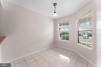 26 Allison Ct in Monmouth Junction, NJ - Building Photo - Building Photo