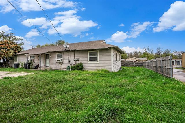 1706 Redwood Dr in Cleburne, TX - Building Photo - Building Photo