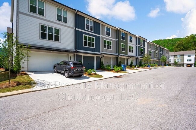 property at 4154 Tillie Cir