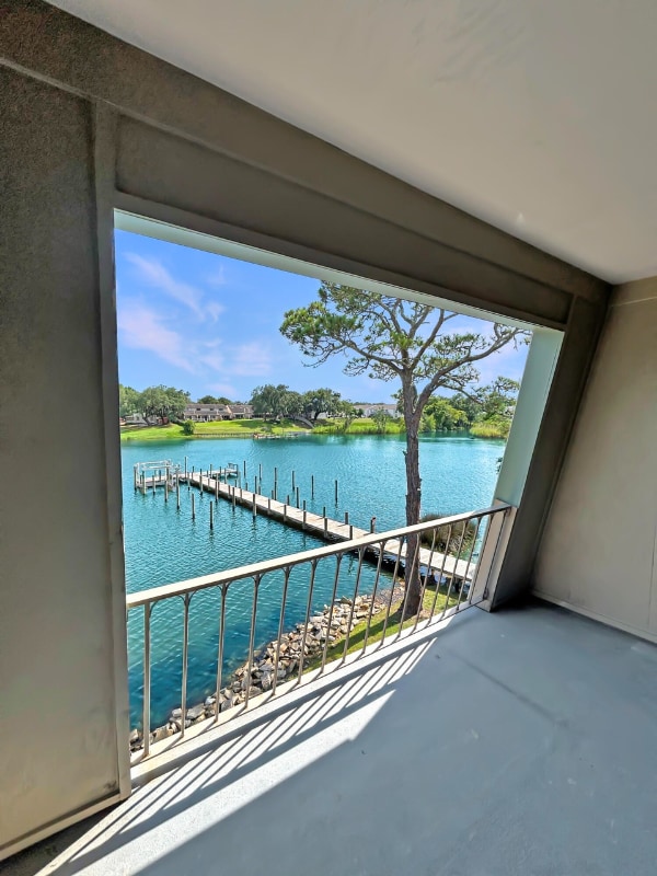 210 Pelham Rd in Fort Walton Beach, FL - Building Photo - Building Photo