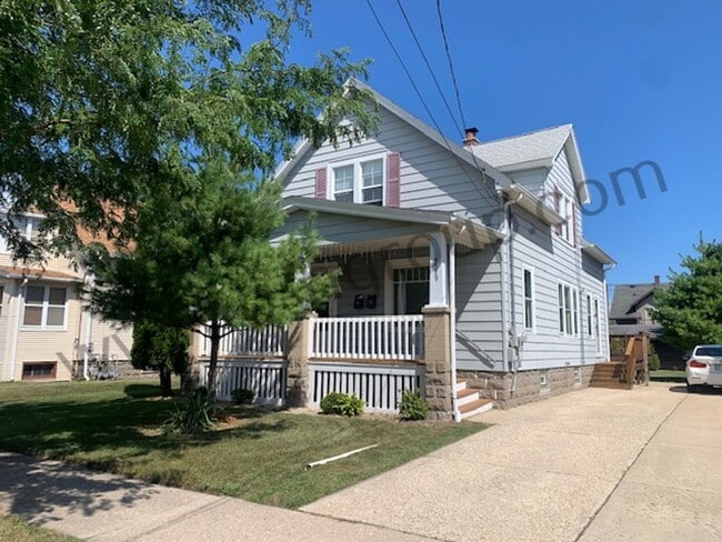 property at 4529 18th Ave