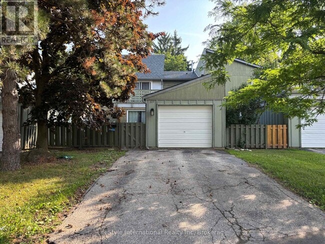 322 Scottsdale Dr in Guelph, ON - Building Photo - Building Photo