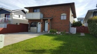 114 Eldorado Rd SE in Airdrie, AB - Building Photo
