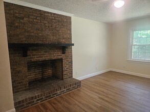 6139 Skeeter Pond Rd in Grifton, NC - Building Photo - Building Photo