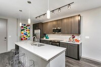Building Photo - Outlook DTC Apartamentos in Denver, Colorado